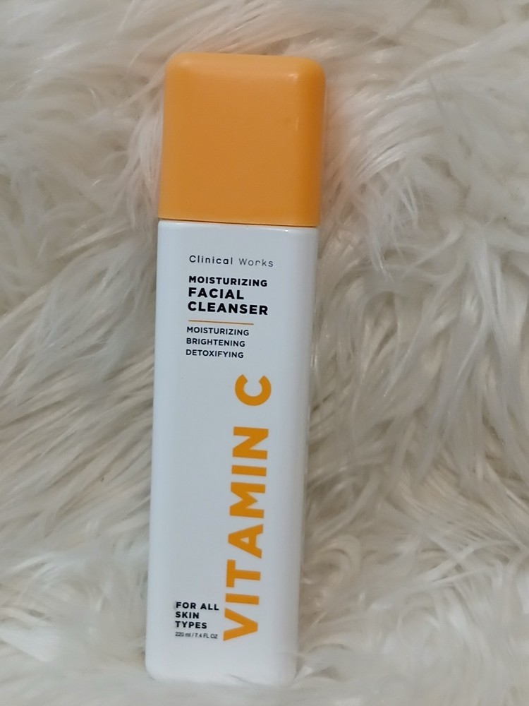 Clinical Works Vitamin C Cleanser 220ml