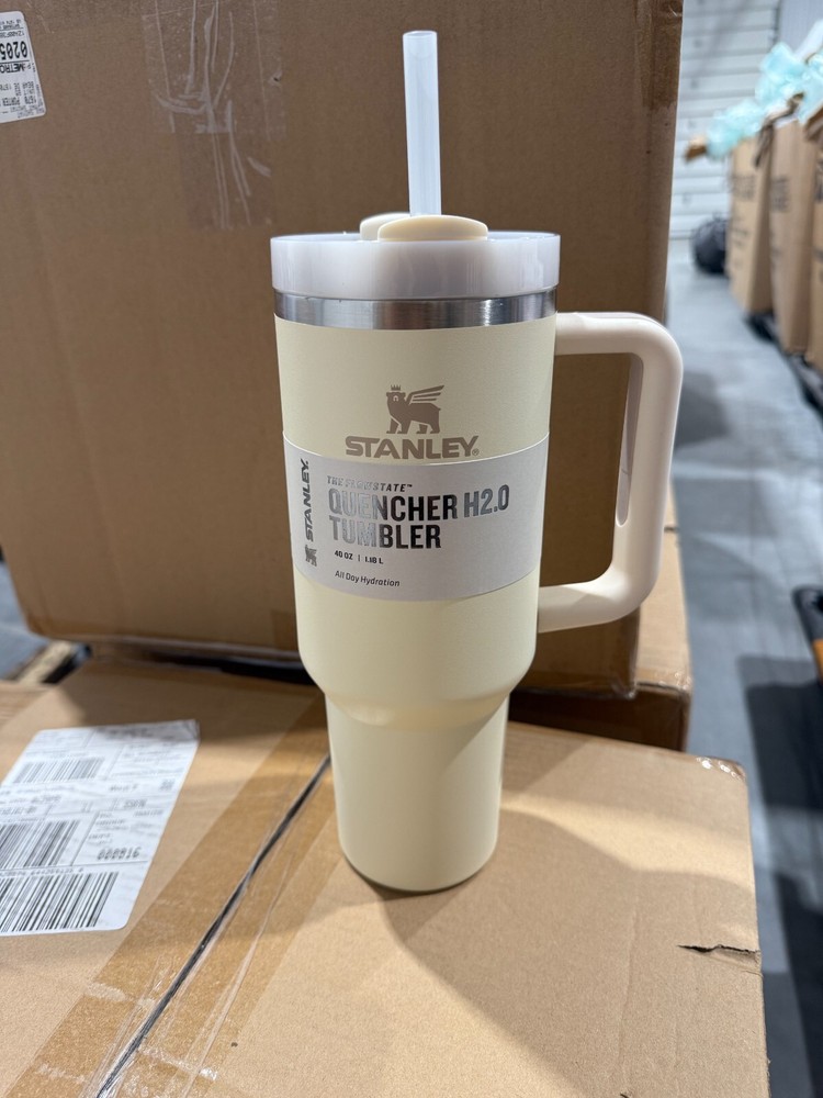 Stanley Cup Cream 40 oz Insulated Travel Mug with Handle