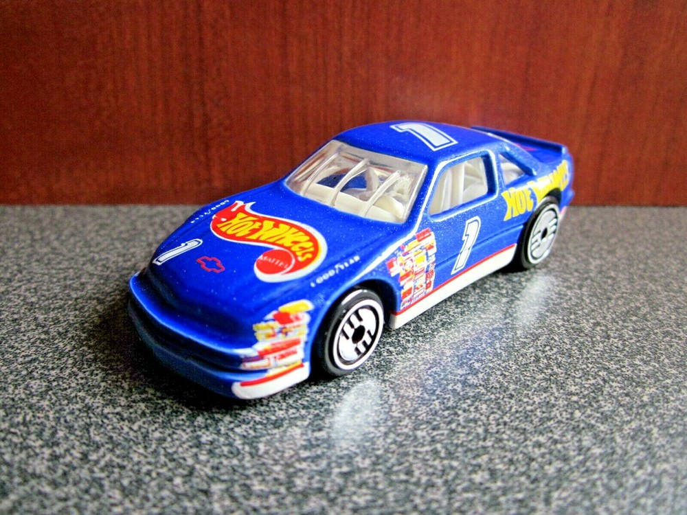 Hot Wheels Chevy Race Car #1, Blue Metallic, 1:64; Loose
