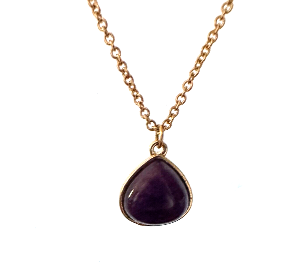 20-inch gold chain necklace with light-shifting purple-brown stone