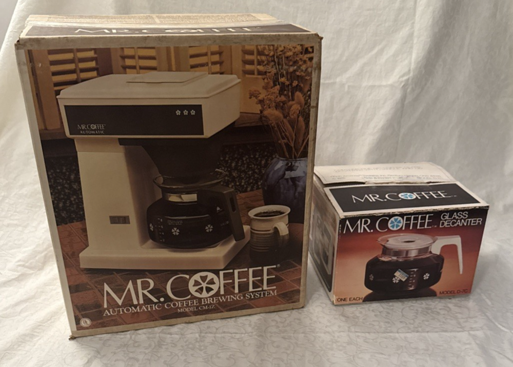 Vintage Mr. Coffee CM-10 Automatic 10-Cup Coffee Maker 1980s with Extra Pot