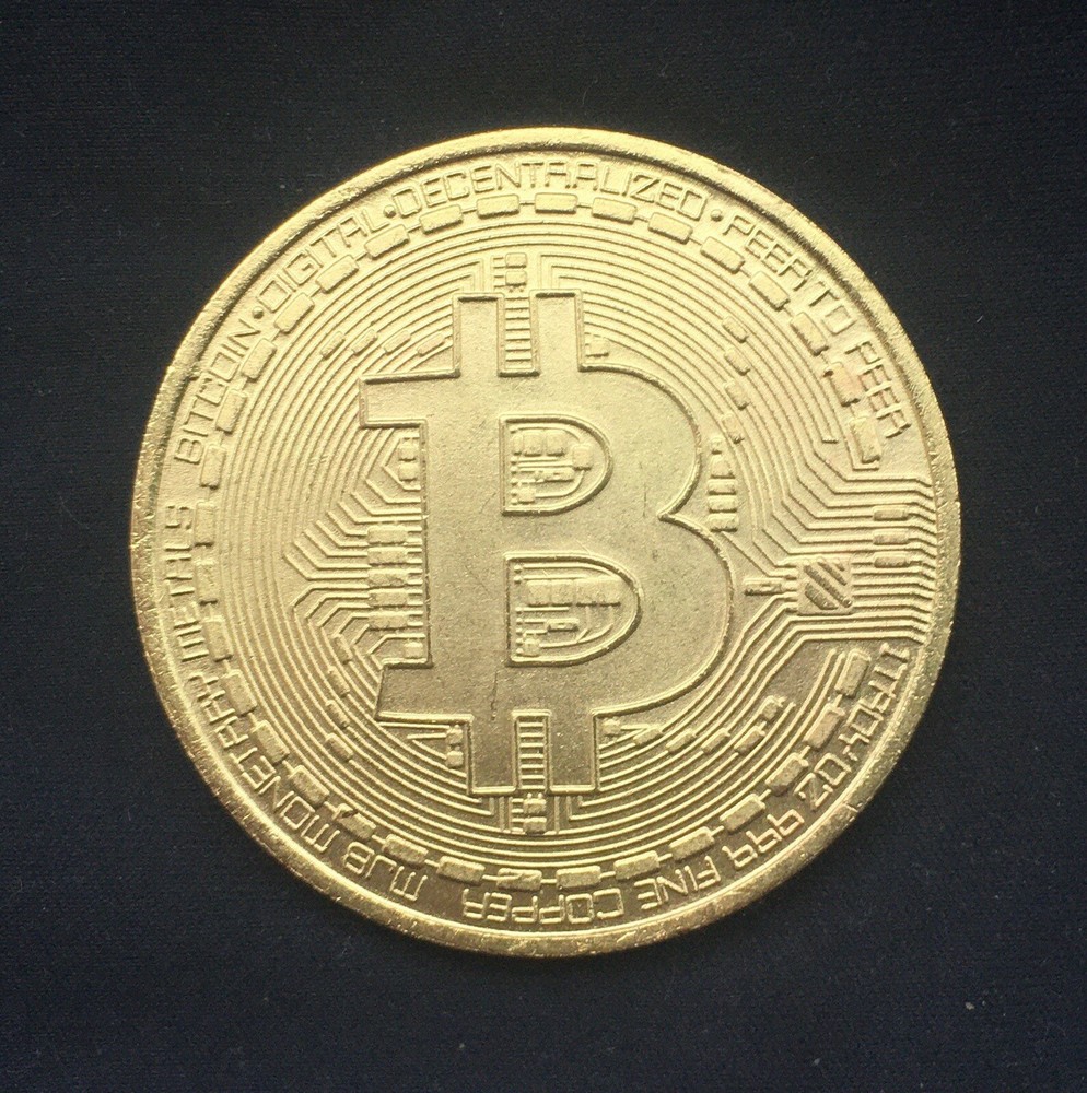 Bitcoin Physical Coin Gold Plated Commemorative Cryptocurrency Collectible-image