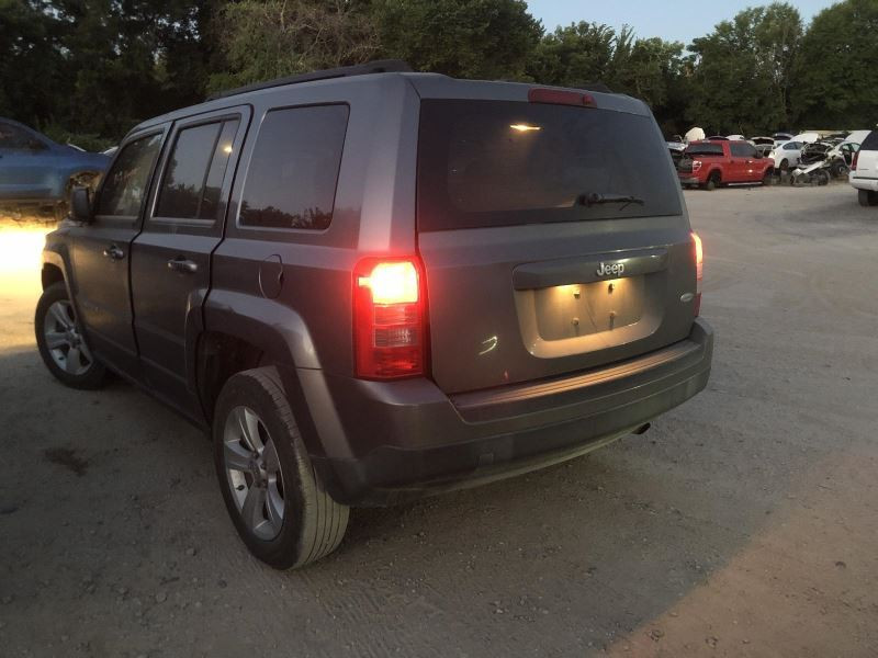 Classic Style FWD Fuel Pump Assembly for 2007-2017 Jeep Compass 875710