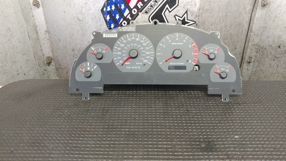 99-04 Mustang Gt Instrument Cluster 150 Mph Speedometer Gauges FOR PARTS ONLY