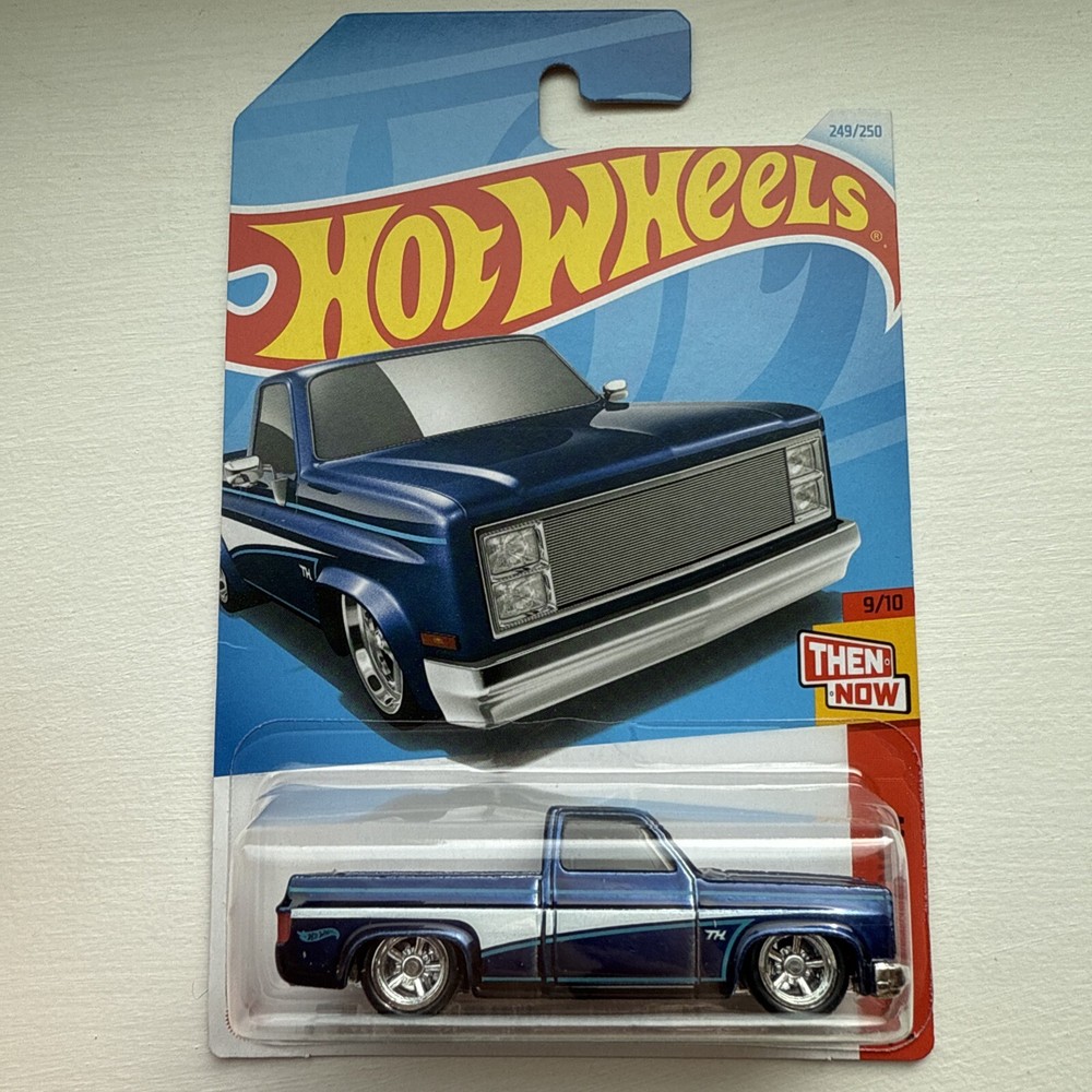 Hot Wheels 2024 Q Case '83 Chevy Silverado Super Treasure Hunt