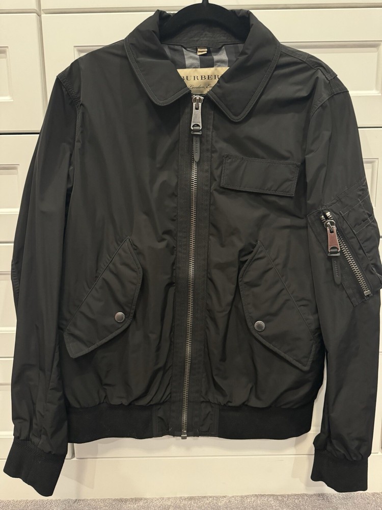 Burberry Men's Black Nylon Ridgford Jacket w/Plaid Lining 4062142