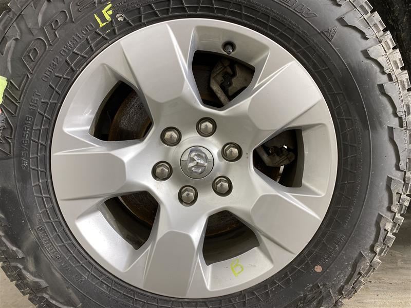 Wheel New Style 6 Lug Wheel 18x8 Aluminum Fits 19-21 DODGE 1500 PICKUP 2415705