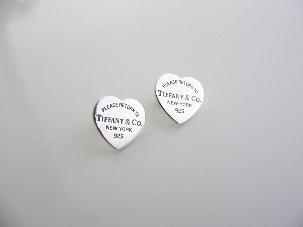 Tiffany & Co Return to Tiffany  Heart Earrings Silver Medium Studs Rare Size