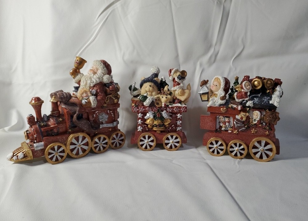 3 Piece Christmas Train Set 2002 Santa Toys Presents Glitter Accents W/ Orig Box
