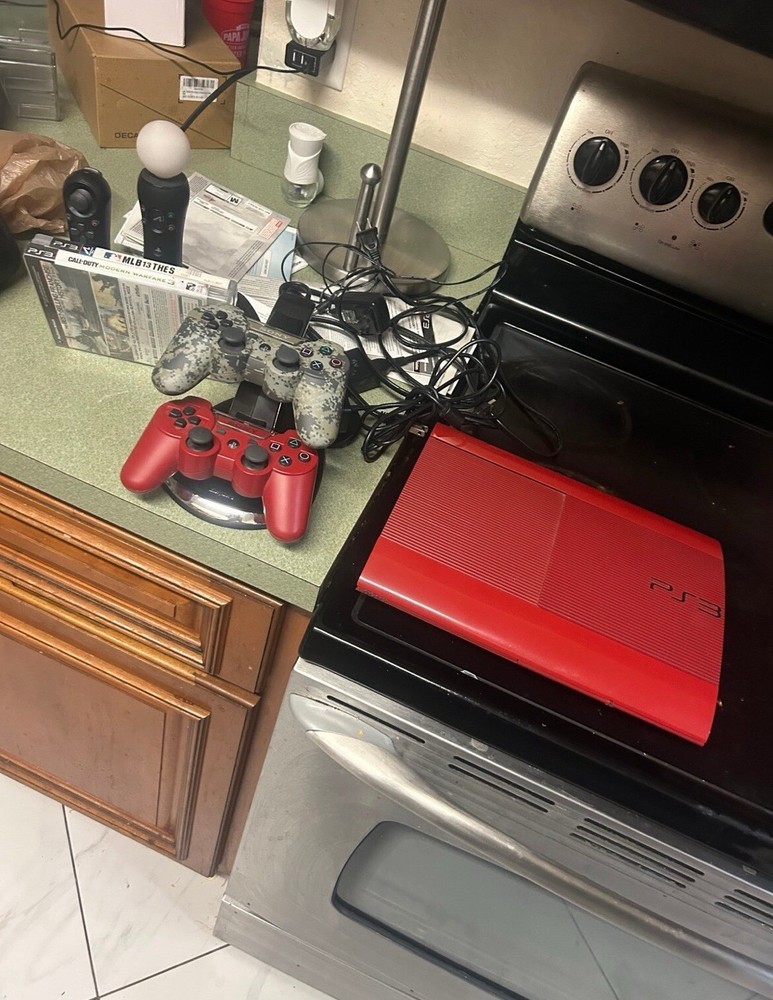 PS3 PlayStation 3 Super Slim Red God Of War Edition Bundle 5 Games Move