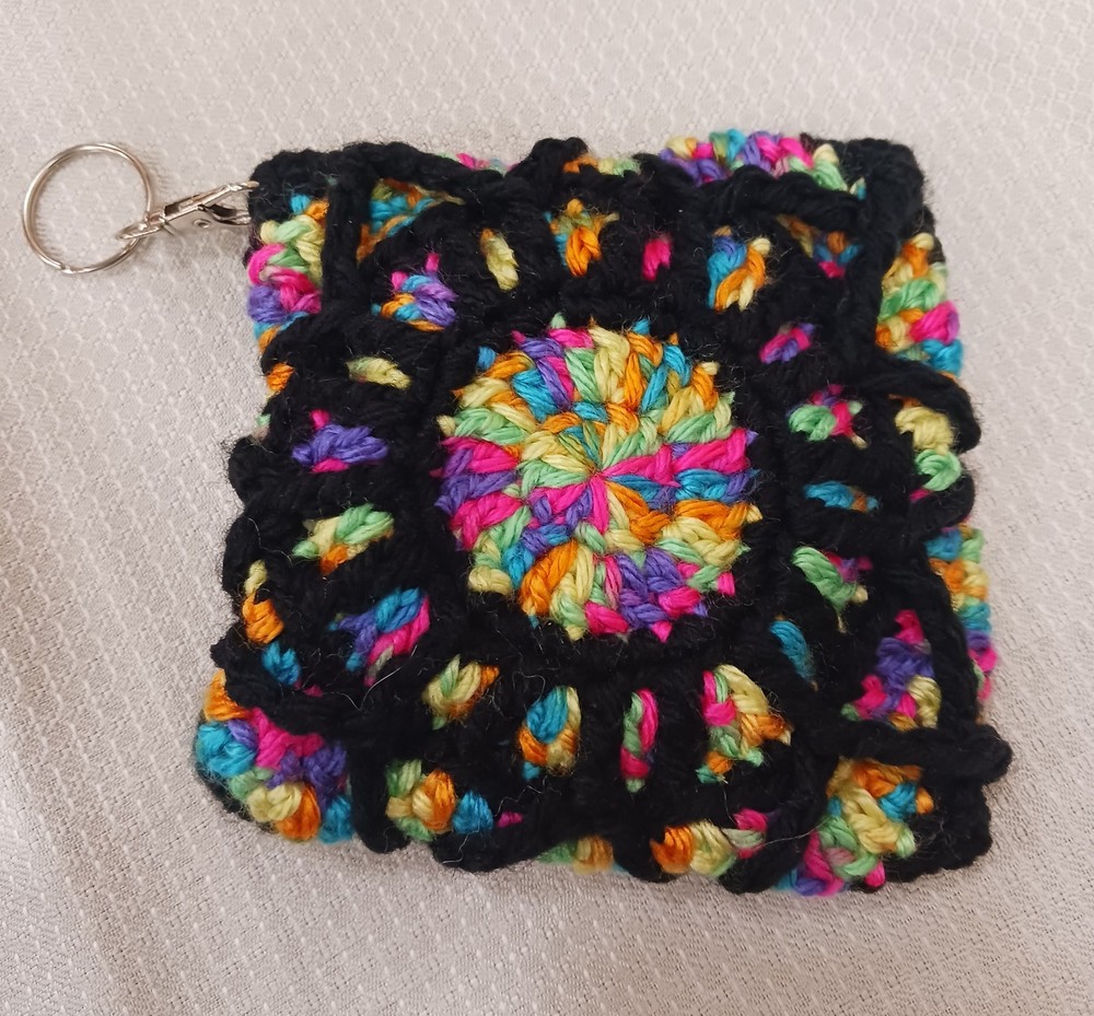 Handmade crochet credit card keychain wallet purse gift-image