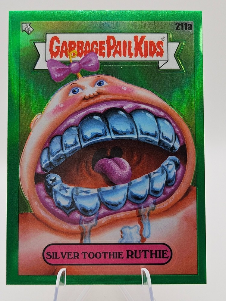 2022 Topps Chrome GPK Green Refractor Silver Toothie Ruthie /299