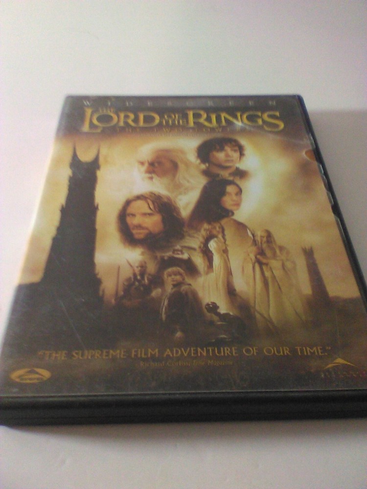 Lord Of The Rings The Two Towers Widescreen Bilingual DVD