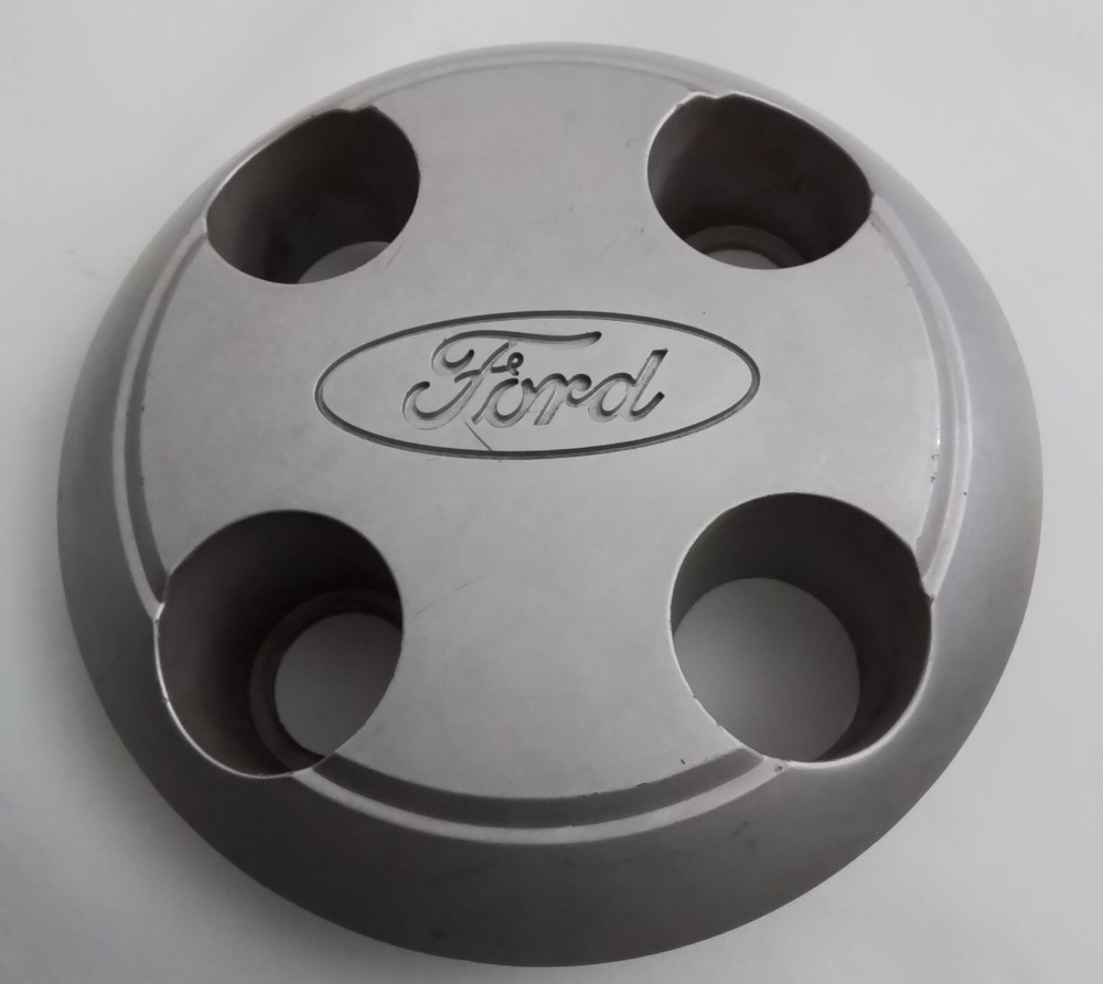 1987-91 Ford Mustang Silver Wheel Center Cap E7ZC 1A096 CA Hub Cover