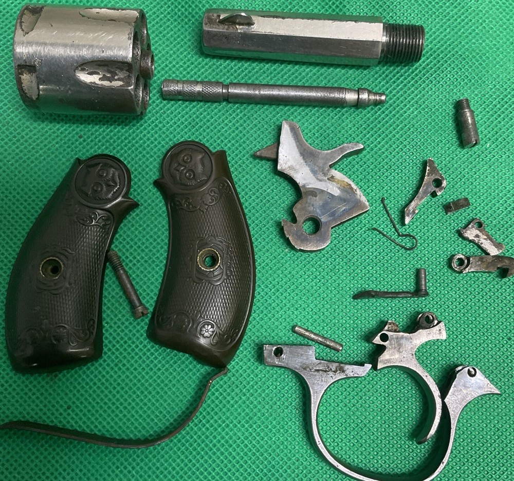 Iver Johnson Model 1900 Revolver DA  Parts .32  Grips Hammer Cylinder Guard ETC