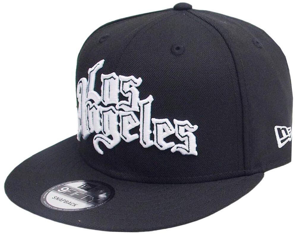 New Era Old English Black White Los Angeles Clippers Script Snapback Cap 9Fifty