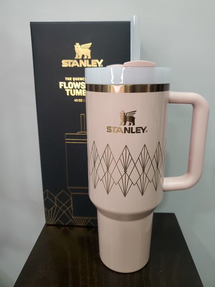 Stanley Quencher H2.0 FlowState Tumbler / 40oz / Color: Blush Gloss Deco