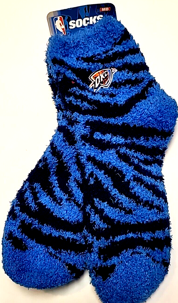OKLAHOMA CITY THUNDER Sock Sizes Women Med 6-11 Lets stay warm Men Med 5-10
