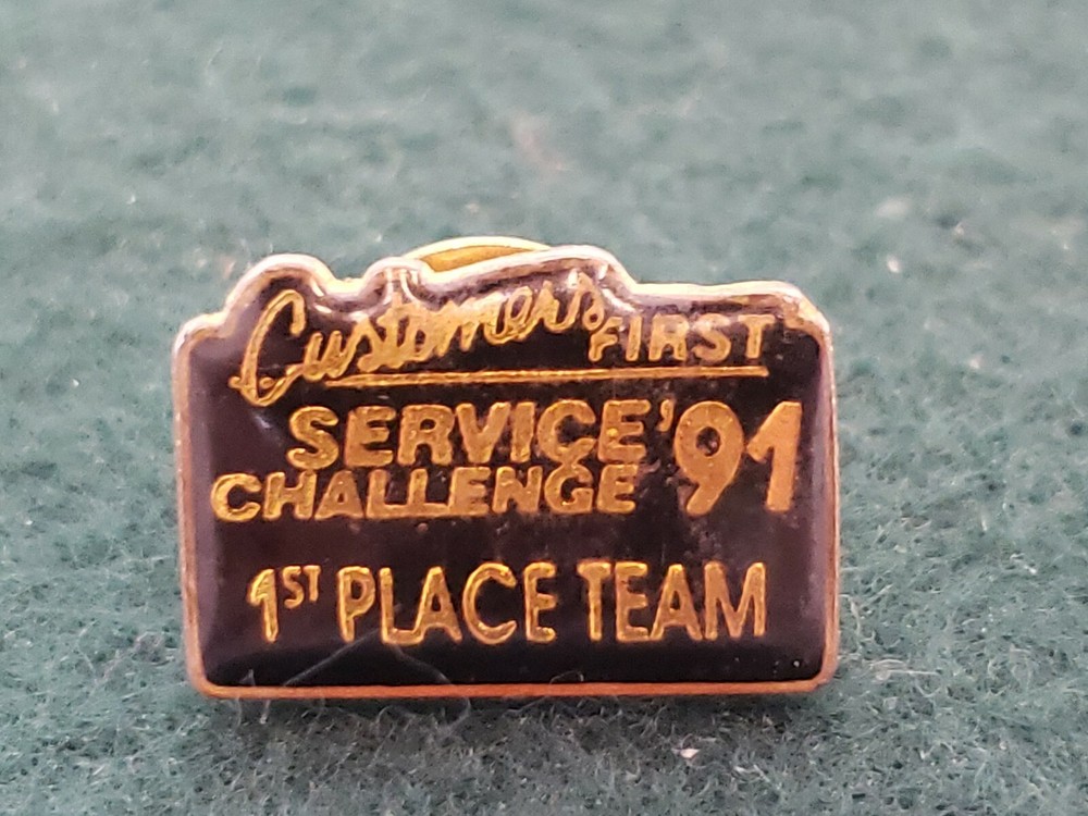 Customer First Service  Challenge  Lapel Pin    1st Place  Team 1991 Gold Metal-image