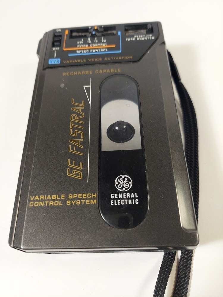 General Electric GE Fastrac Cassette Tape Recorder w blank cassettes