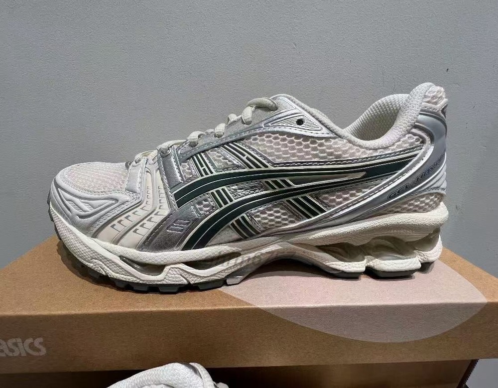 ＋ASICS Gel-Kayano 14 1201A019-200 Birch Dark Pewter Casual shoes