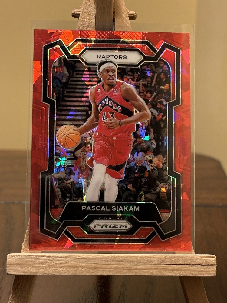 2023-24 Panini Prizm Pascal Siakam Red Cracked Ice Prizm #30 Pacers