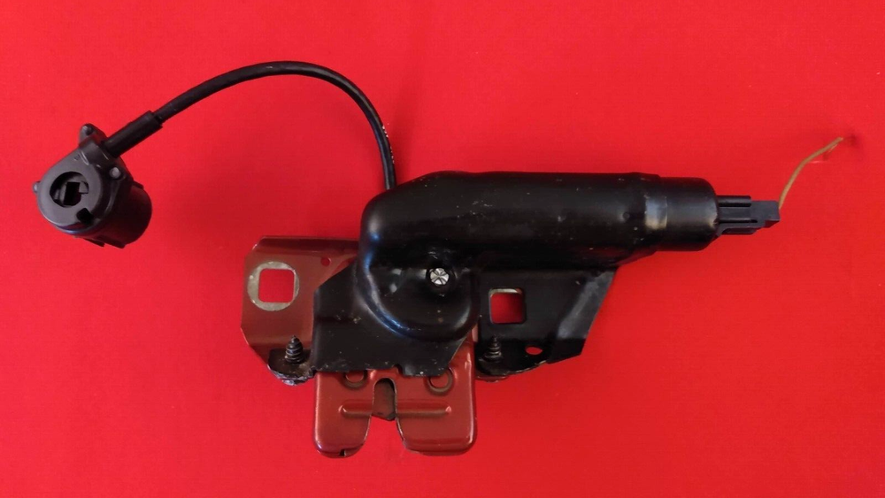 1988-1996 PONTIAC GRAND PRIX TRUNK LATCH POWER LOCK RELEASE ACTUATOR DECK OEM