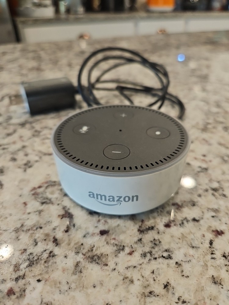 Echo Dot 2nd Gen Smart Speaker with Alexa in White  