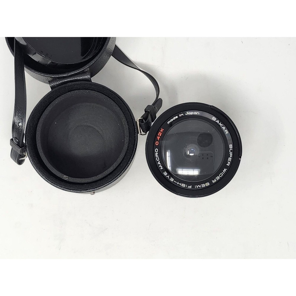 Sakar Super Wider Semi Fish Eye Macro Lens 0.42x With Case