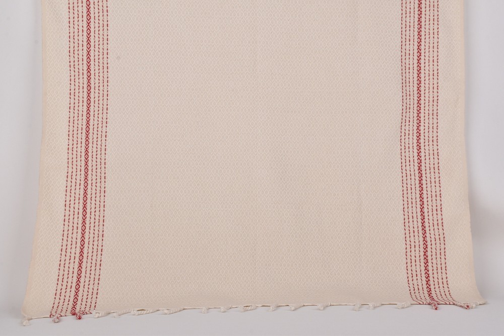 Custom Embroidered Cream Geometric Bath Towel 40x71 Inches - Personalized Gift-image