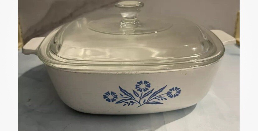 Corning Ware Blue Cornflower P-1-B 1QT Casserole Dish With Lid - VINTAGE