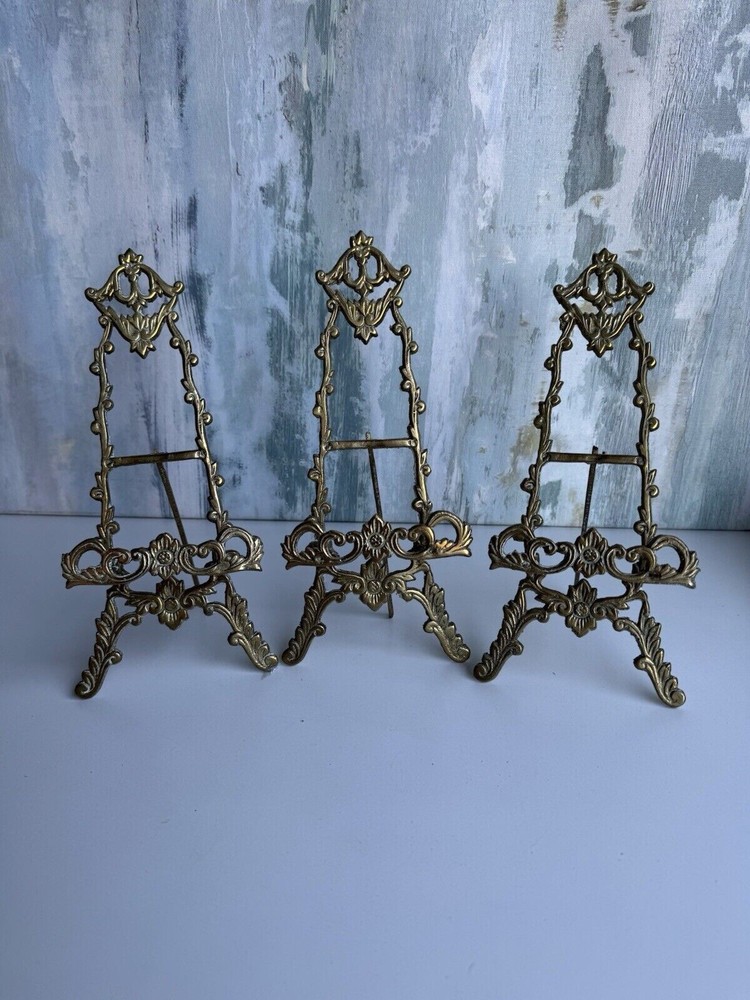 VINTAGE ORNATE BRASS EASEL ART PICTURE PLATE TILE DISPLAY VICTORIAN CHIC COTTAGE