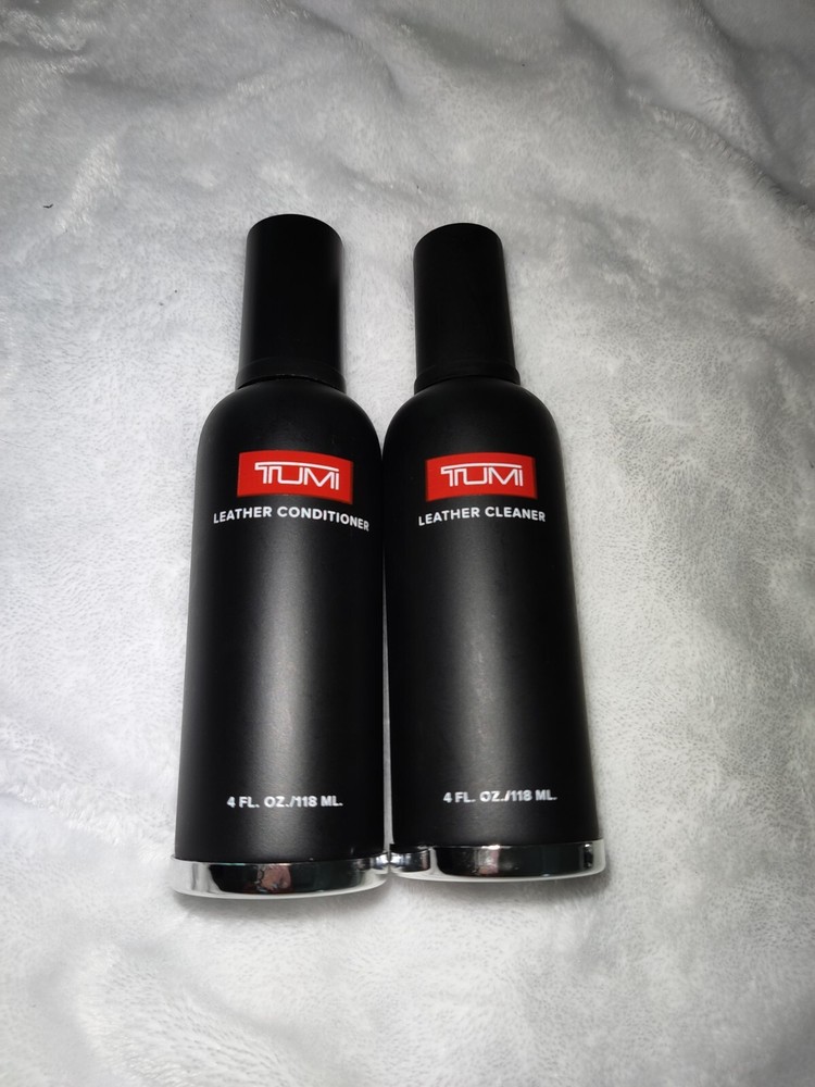New Tumi Two 4 Oz  Bottles Leather Care Kit Cleaner & Conditioner