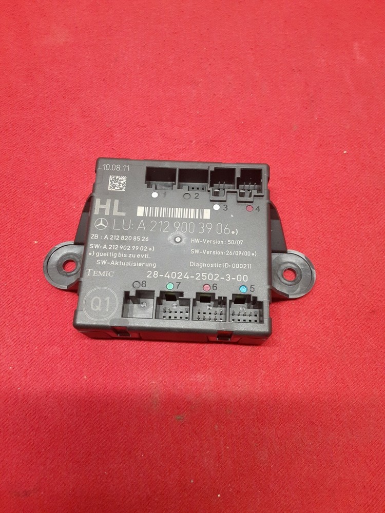 2012 Mercedes C300 LEFT DRIVER -REAR- Door Control Module A 212 900 39 06