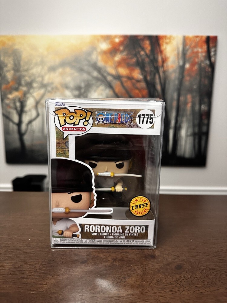 One Piece Funko Pop Chase Zoro #1775 New With Protector Case