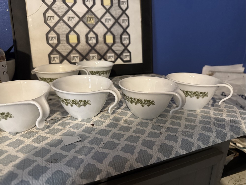 Vintage corelle Crazy Daisy Spring Blossom Hook Handle cups set of  5