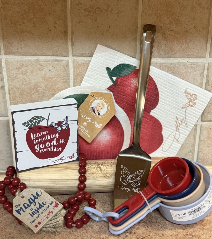 Dolly Parton Kitchen Red Apple Kitchen DG 10 Piece Set-Buy Now or Make Offer-image