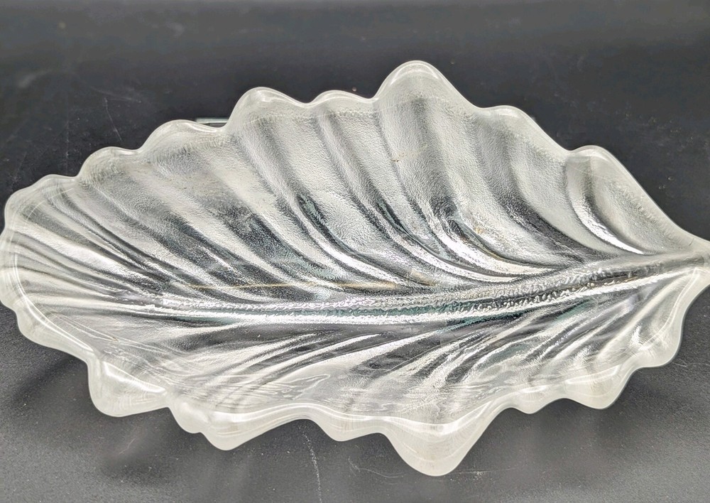 Frosted Leave Shape Olive/Relish Dish