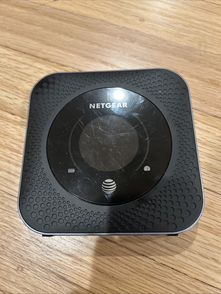 NETGEAR Nighthawk M1 Wireless Wi-Fi Hotspot Modem - MR1100