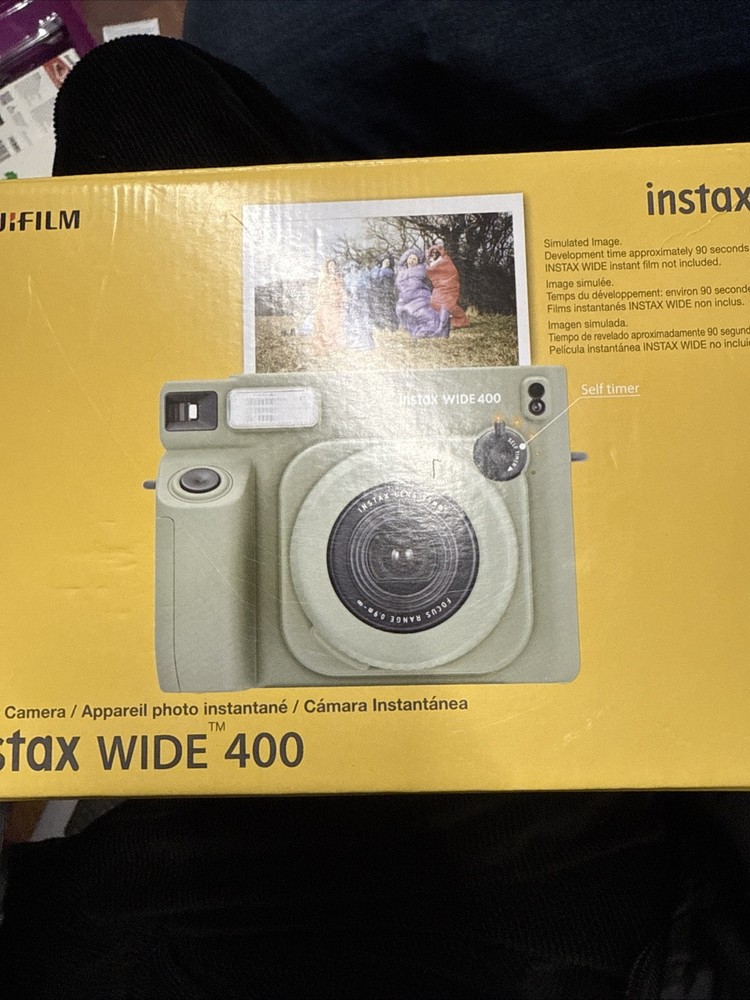Fujifilm INSTAX Wide 400 Instant Camera in Green - Capture Life in Wide Format