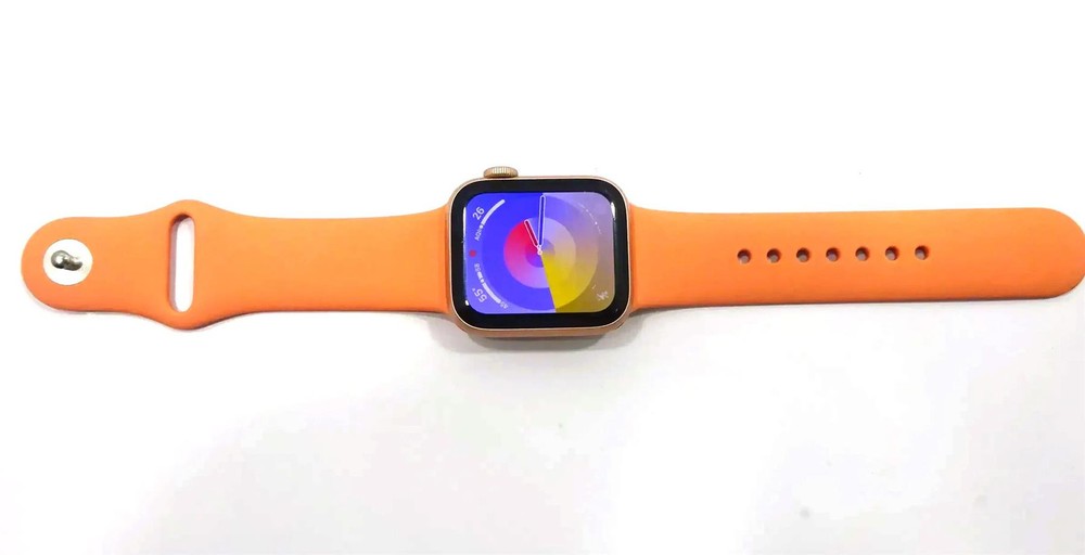 Apple Watch Series 5 GPS 40mm Rose Gold Aluminum Case A2092