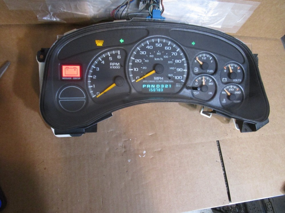 99 00 01 02 GMC Sierra Speedometer Instrument Cluster 150k Miles 15758075 RL