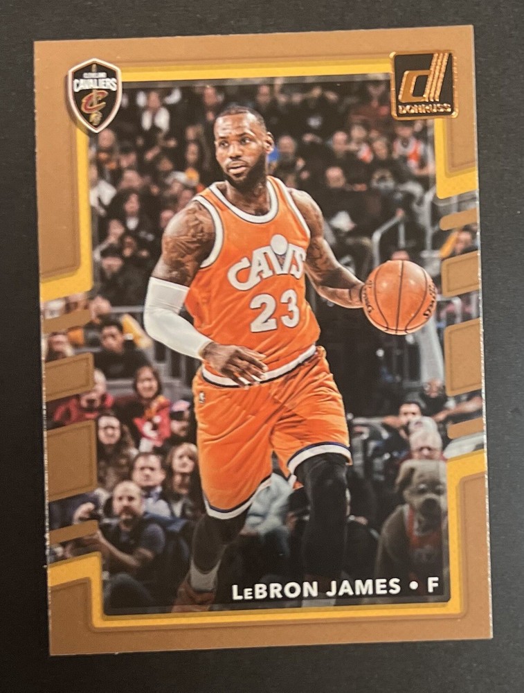 2017 Donruss #27 LeBron James - CAVS/LAKERS