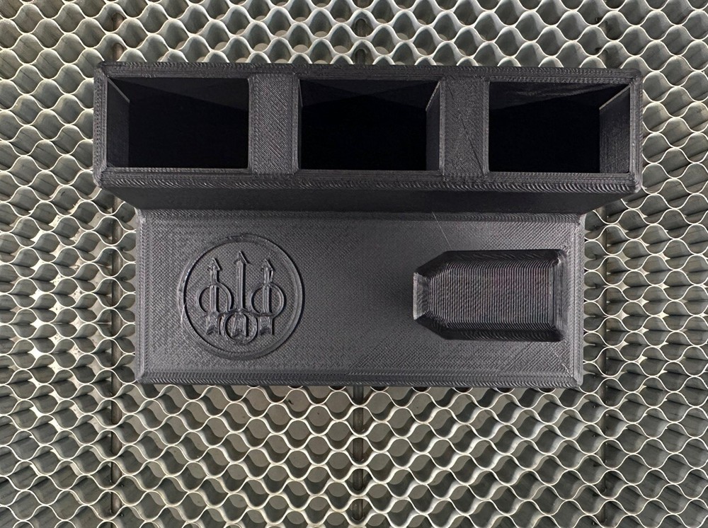 Beretta 92 Gun stand w 3 mag holders. US MADE Black