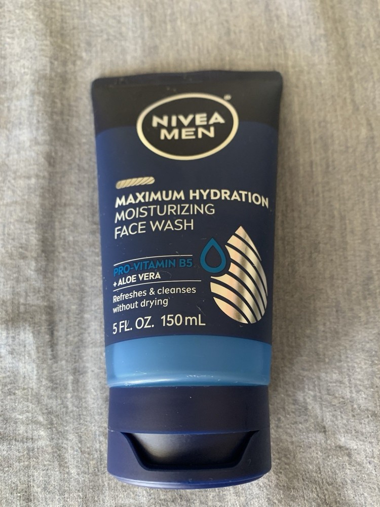 Nivea Men Hydrating Face Wash with Aloe Vera 5 oz