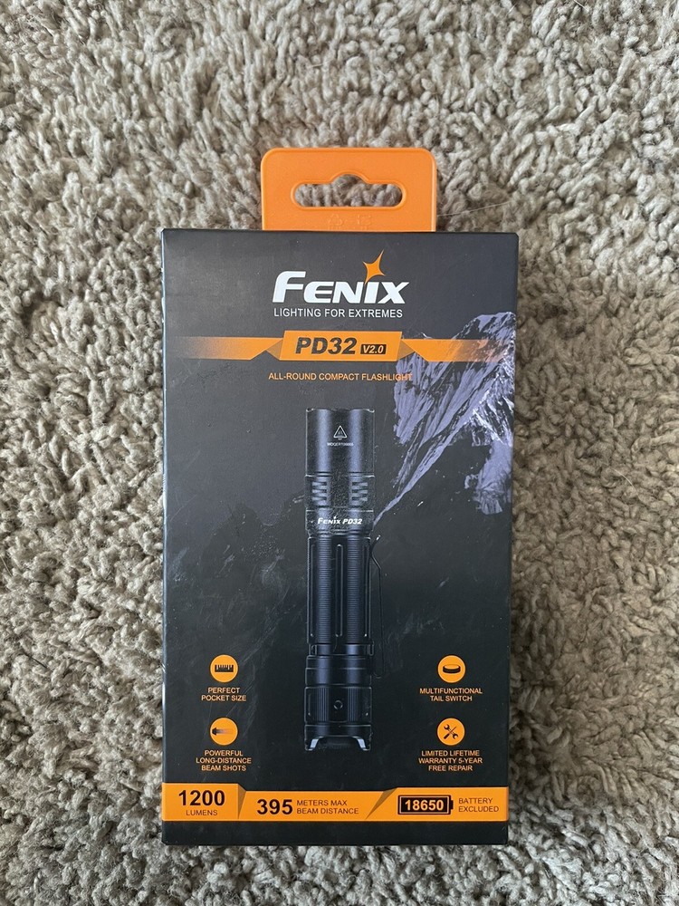 FENIX PD32 V2.0 ALL ROUND COMPACT FLASHLIGHT 1200 LUMENS  395 MAX METERS BEAM