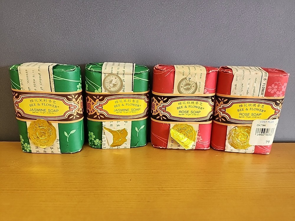 Bee And Flower Bar Soaps Variety Pack 2 Bars Jasmine & 2 Bars Rose Soap New VTG