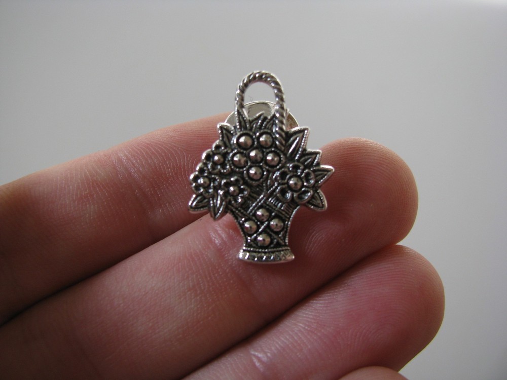 Vtg Old Avon Floral Flower Basket Silver Tone Hat Cap Shirt Lapel Pin Tie Tack