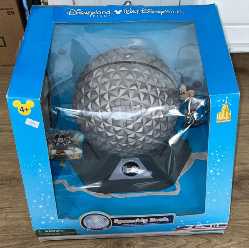 Disney Monorail Spaceship Earth Epcot Adventure Play Set & Figures~World Park Ex