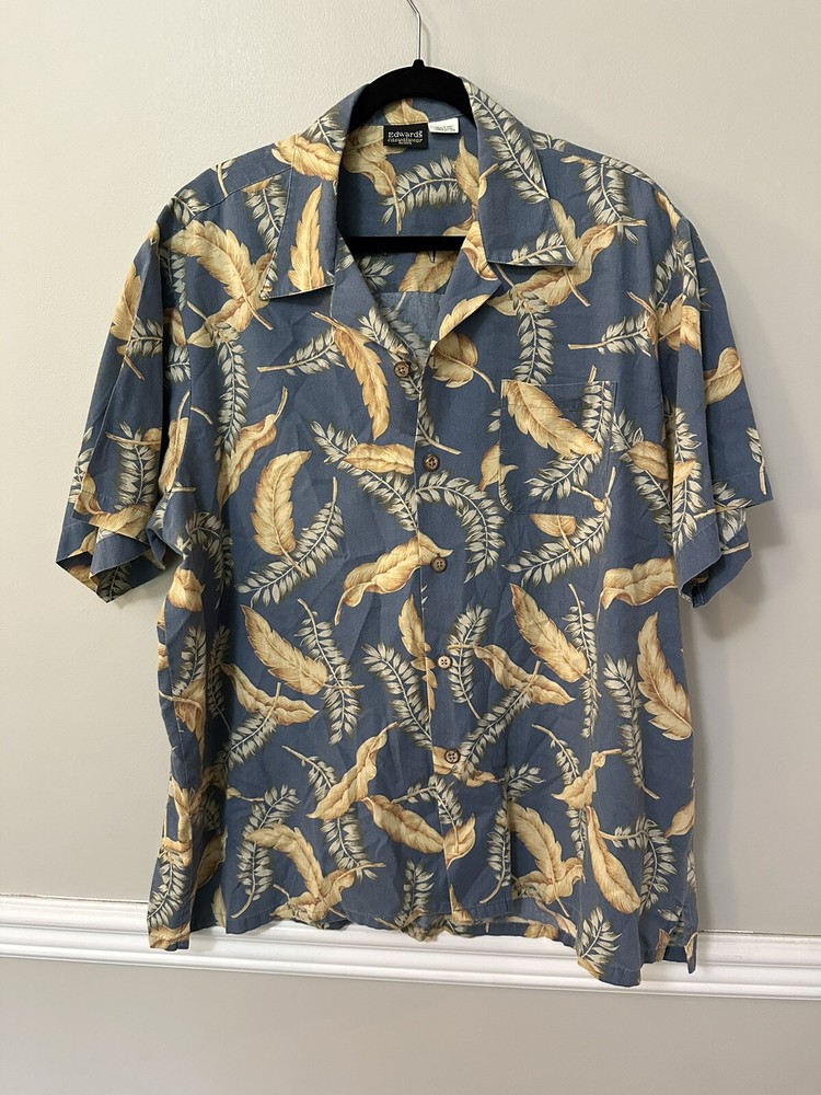 Edwards Men's XL Blue Floral Hawaiian Short Sleeve Button-Up Shirt